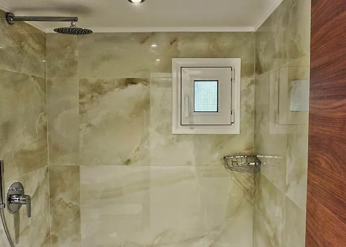 Sephora Φαληράκι